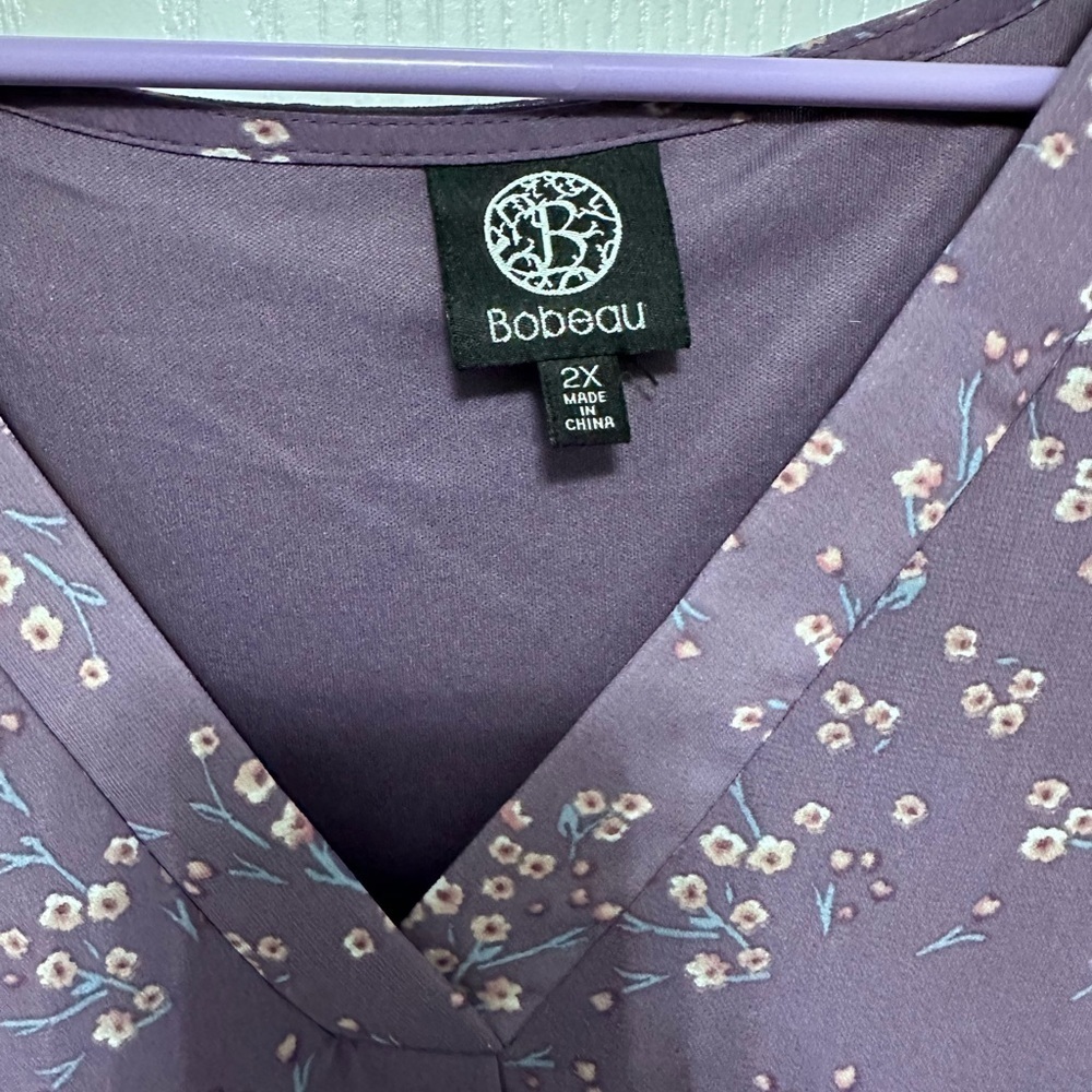 Bobeau Lavender Floral Blouse - Picture 2 of 4